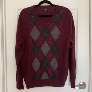 Men’s vneck sweater